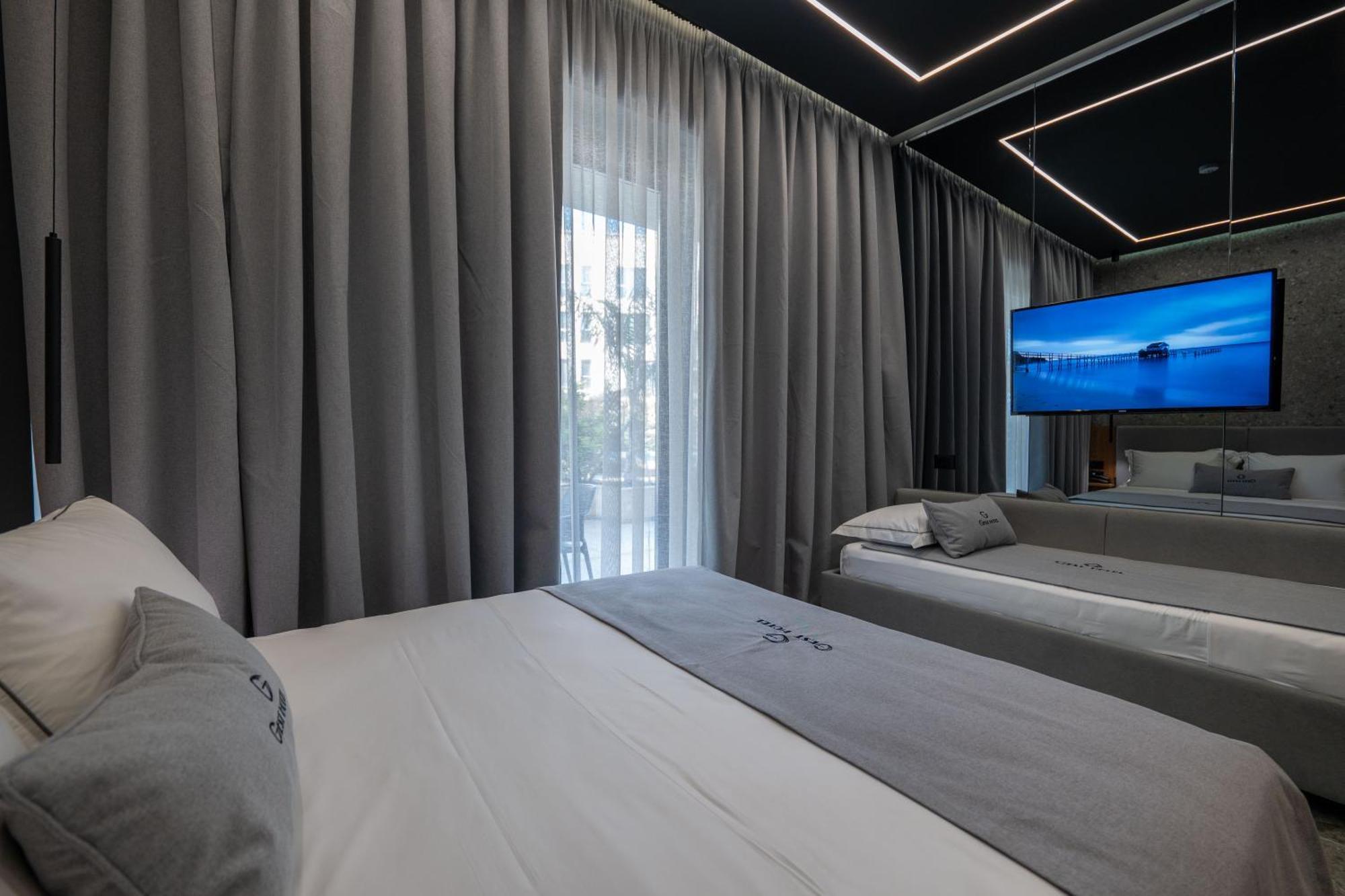 Gest Hotel Radhime Luaran gambar