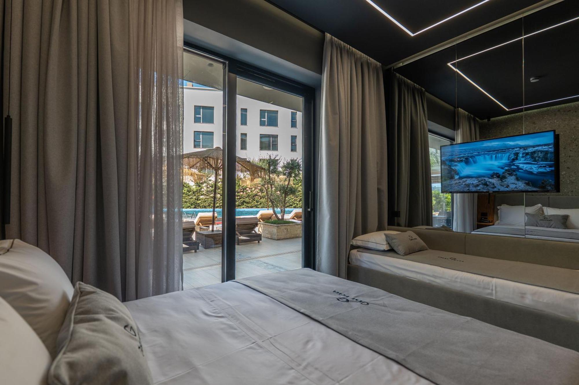 Gest Hotel Radhime Luaran gambar