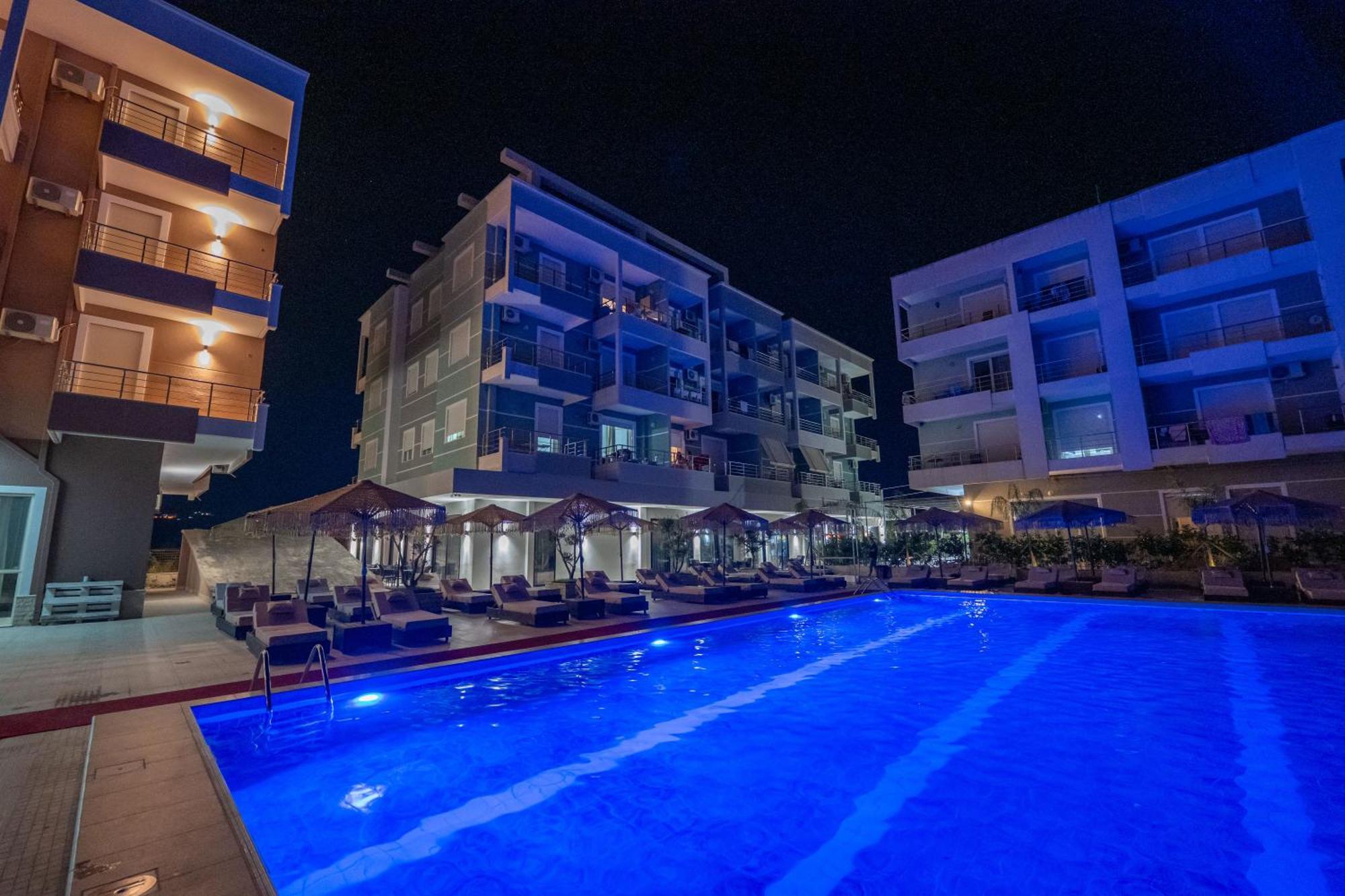 Gest Hotel Radhime Luaran gambar